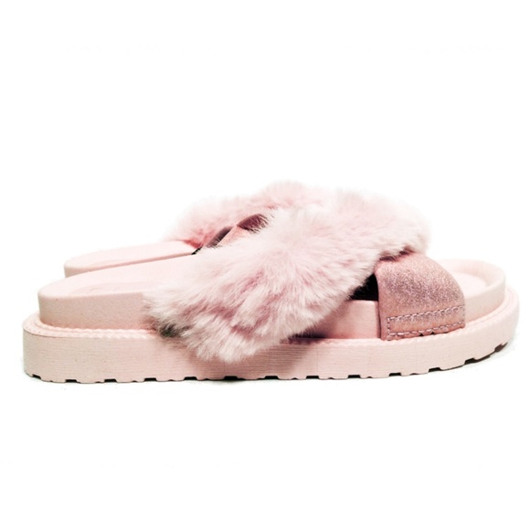 Joe's Jeans Shoes - Joes Jeans Pink Faux Fur Slides Sandals Flip Flops